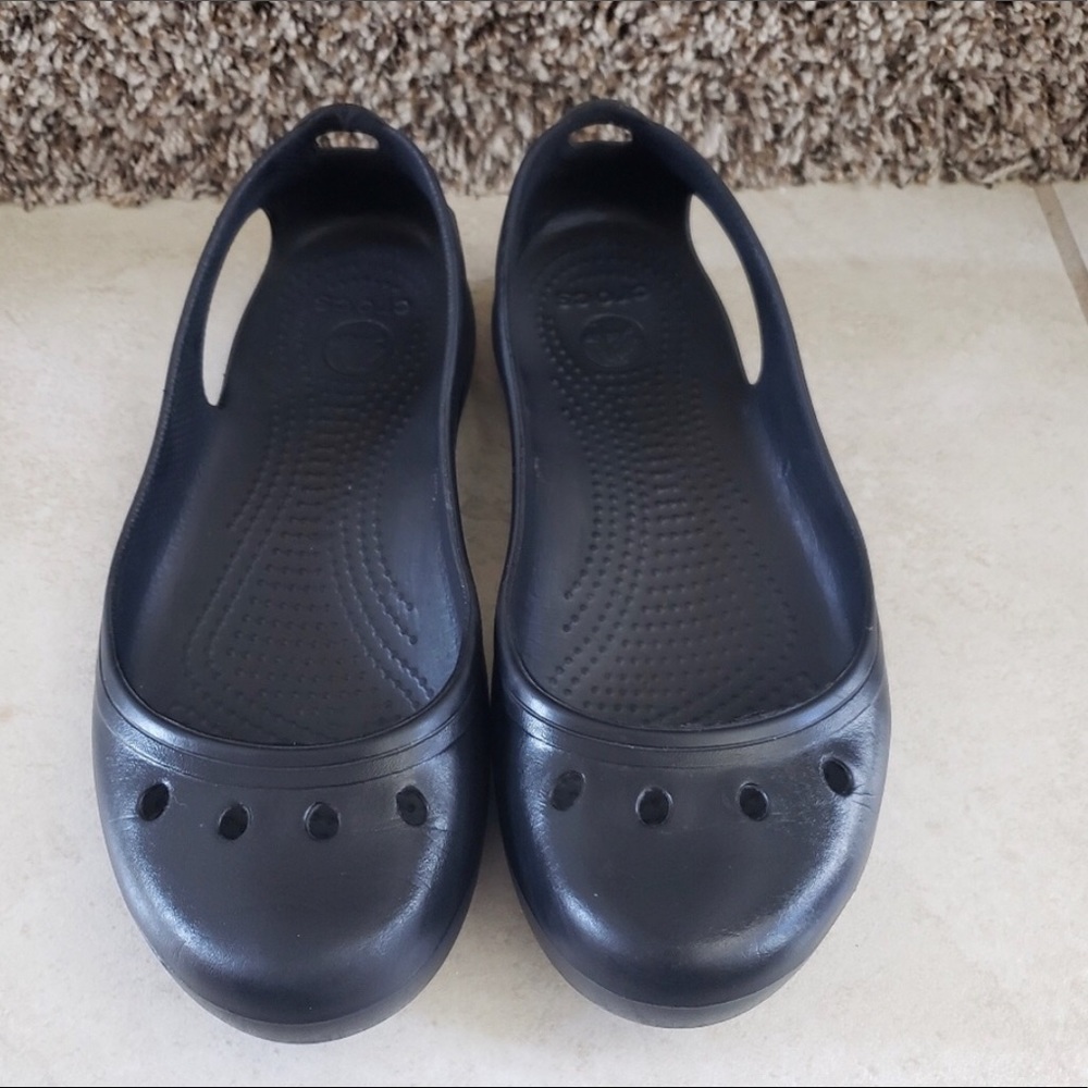 Black flats